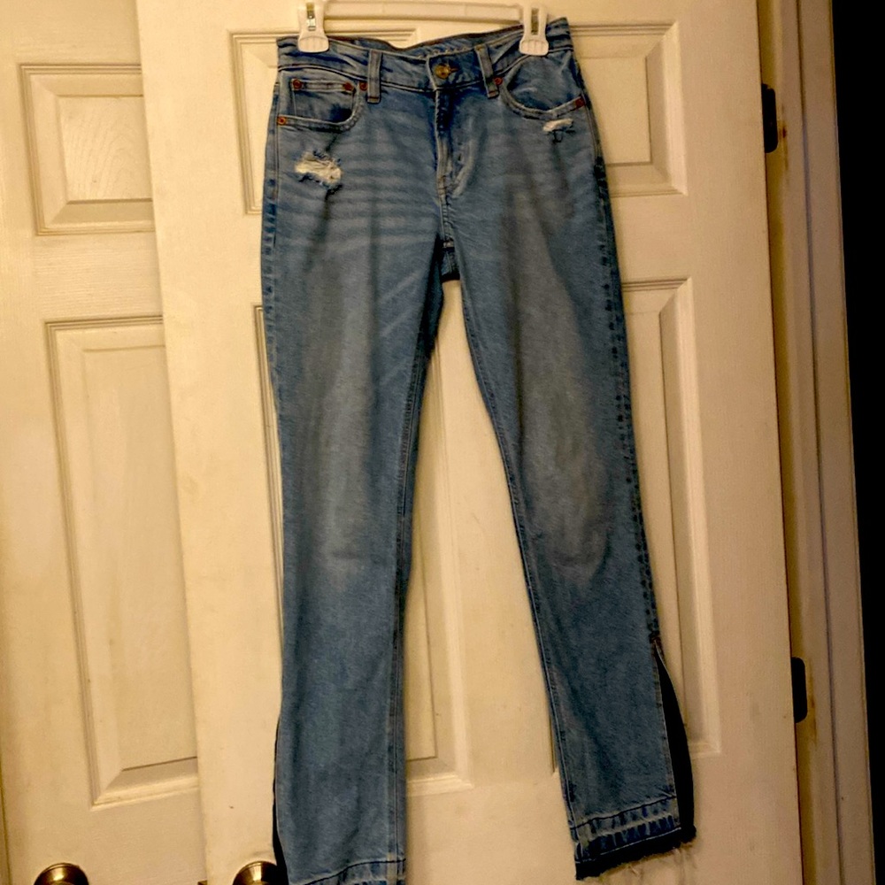 American eagle jeans size 2 regular barely worn